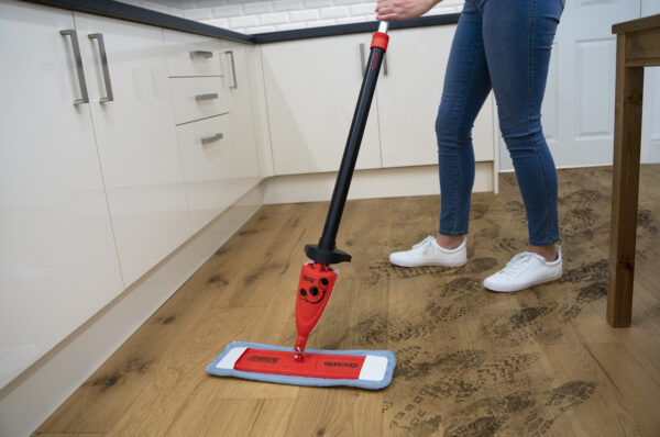 Henry Spray Mop